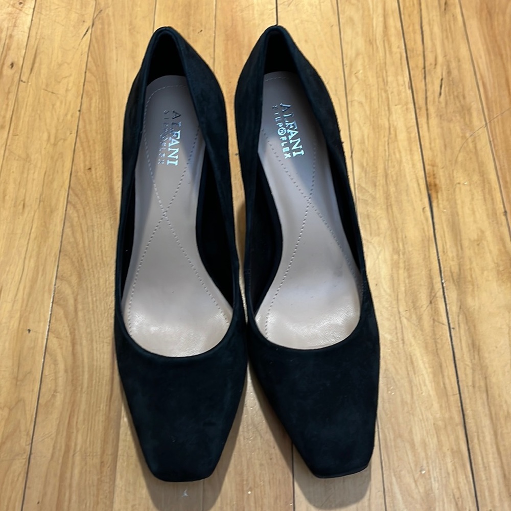 ALFANI Tarah Blk Suede Pump
